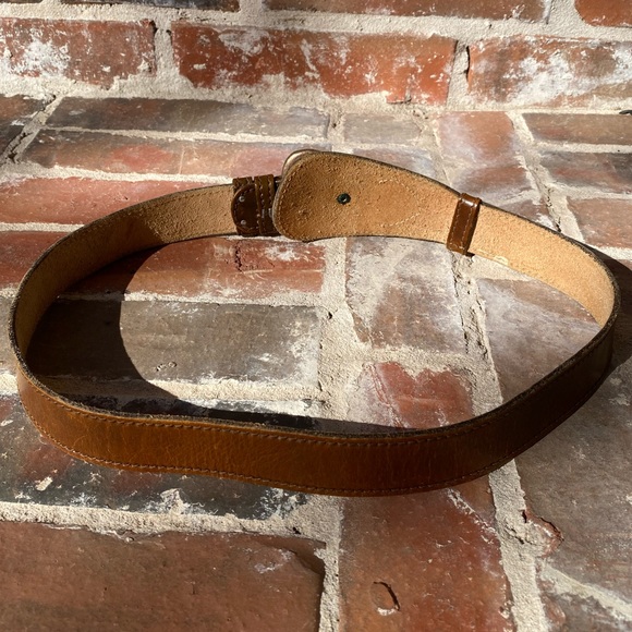 Calderon brown leather belt with rustic brass hook closure main image 8